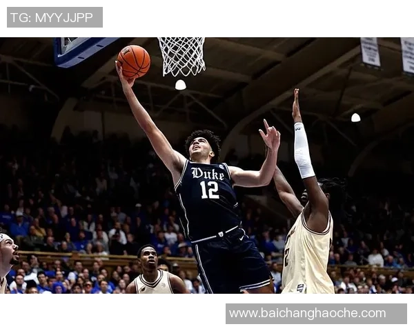 布泽尔狂砍18分15板5助助蓝魔豪取开季10连胜引发关注